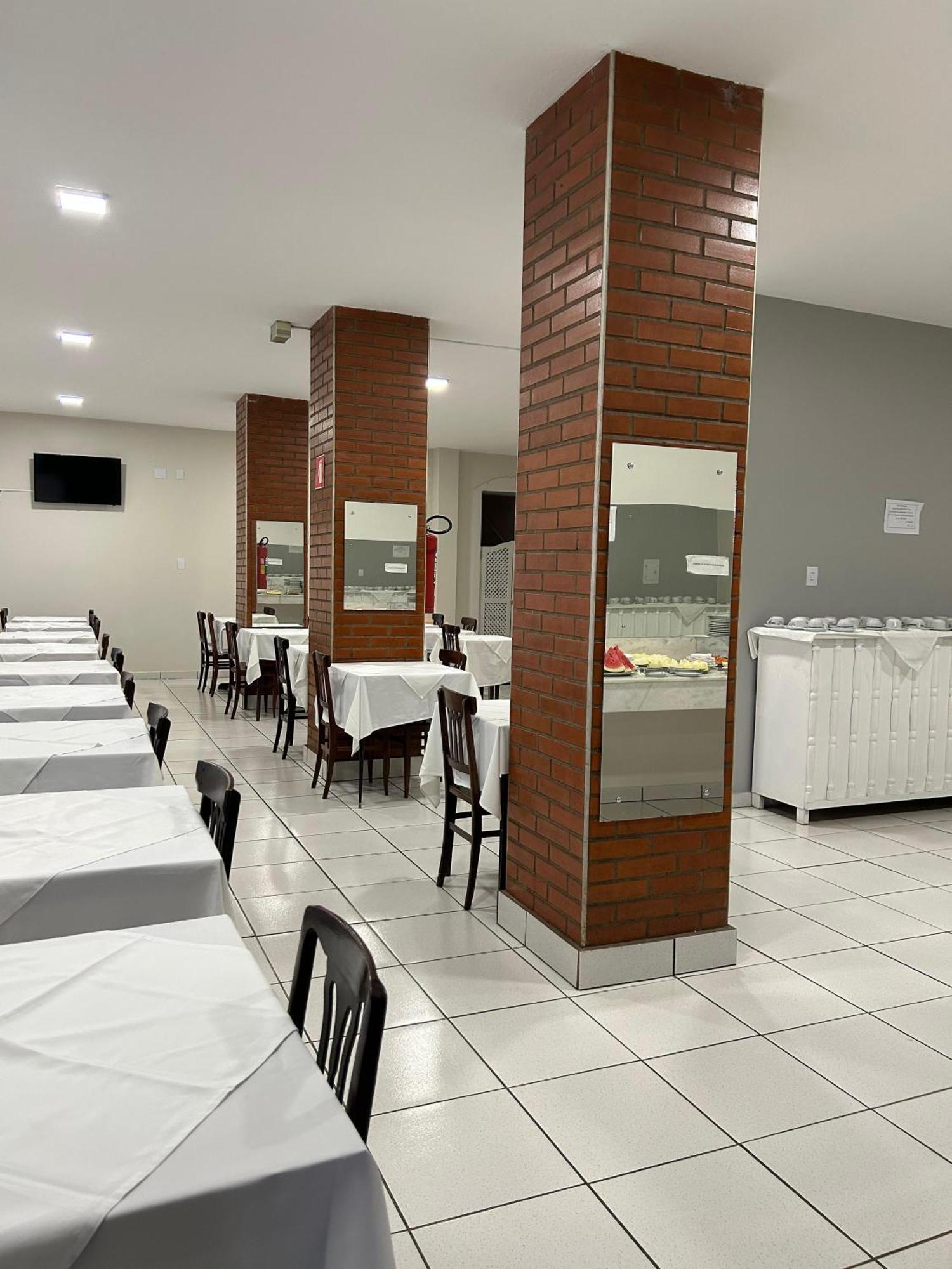 Hotel Uirapuru Араракуара Экстерьер фото